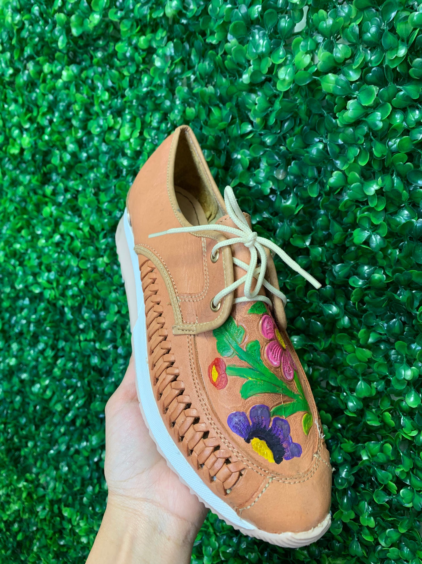 Painted Two Flower Shoes